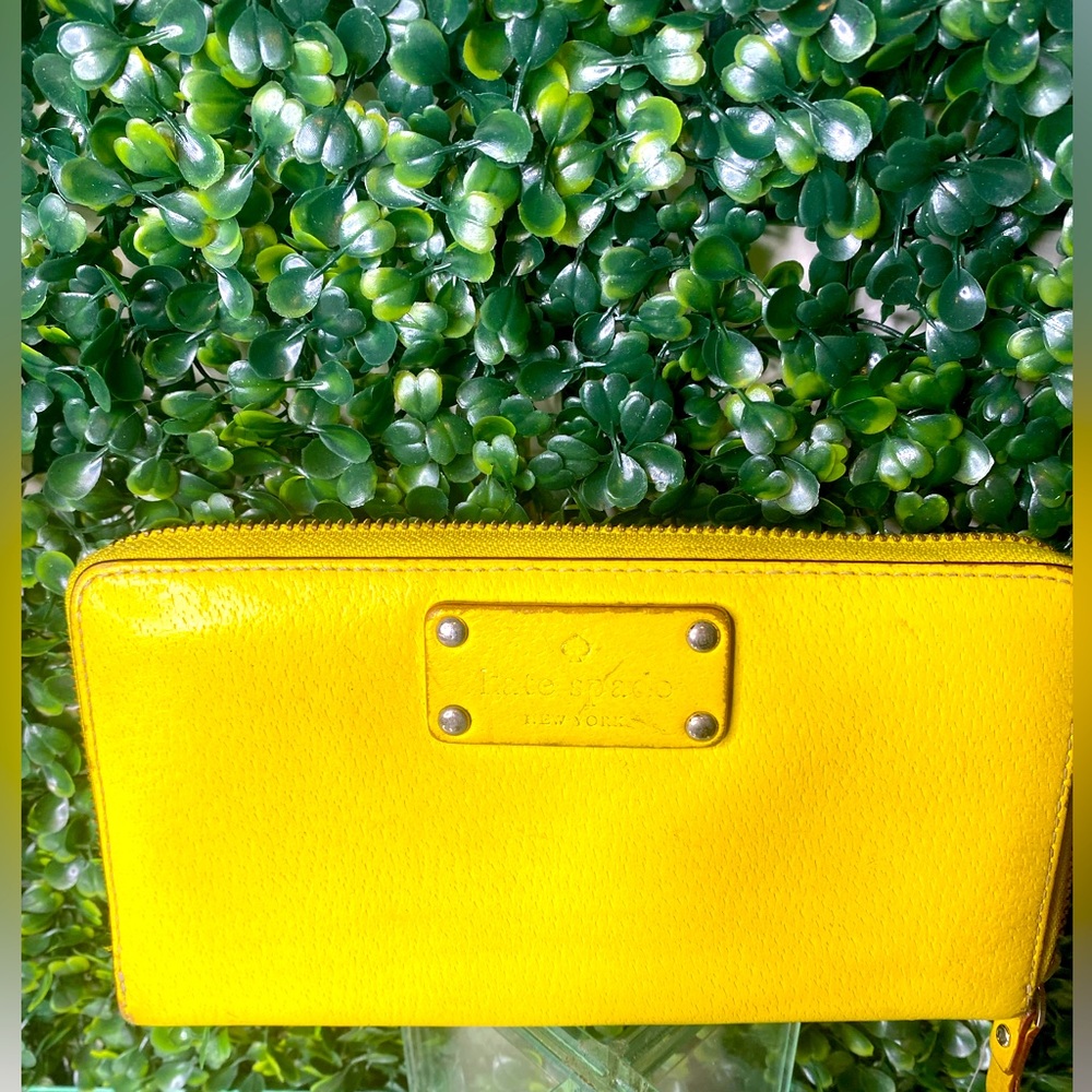 Kate Spade Leather Wallet
